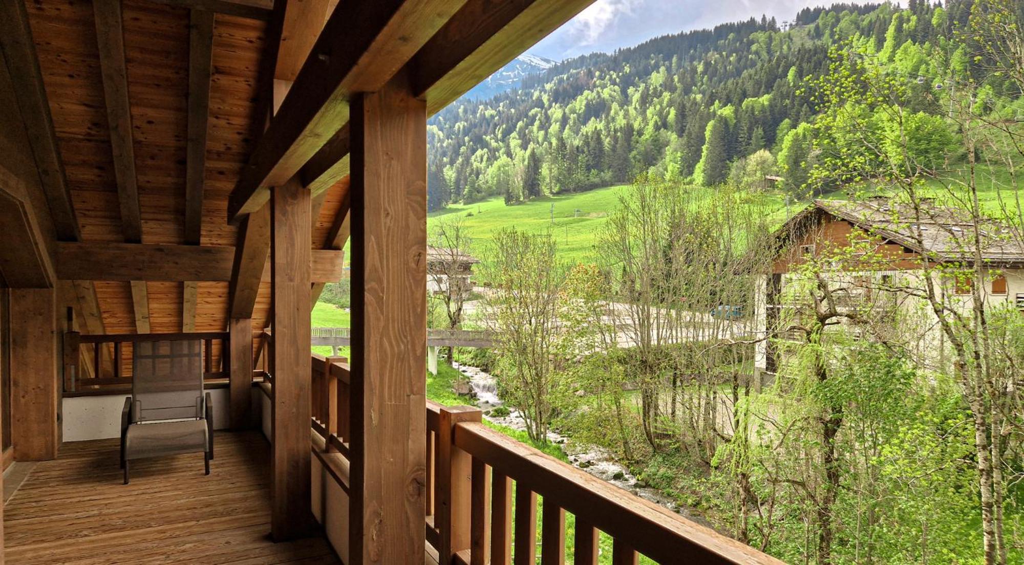 Les Cimes Aparthotel La Clusaz Exteriör bild